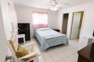 7717 Groveridge Ct, Orlando, FL 32810 - Photo 4