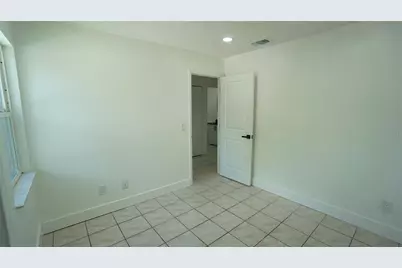 834 Angela Lane, Kissimmee, FL 34741 - Photo 14