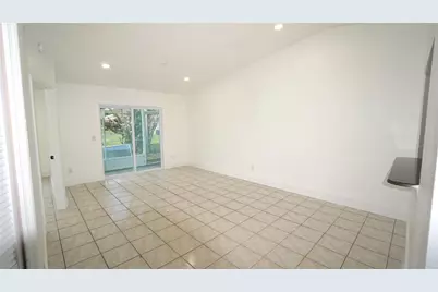834 Angela Lane, Kissimmee, FL 34741 - Photo 4