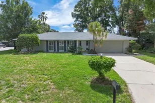 136 Lake Mariam Road SE, Winter Haven, FL 33884 - Photo 2