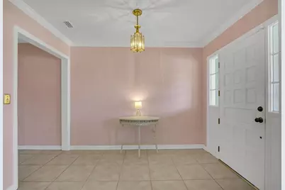 136 Lake Mariam Road SE, Winter Haven, FL 33884 - Photo 6
