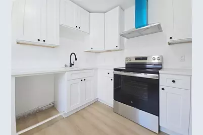 1035 15th Avenue S, Saint Petersburg, FL 33705 - Photo 4