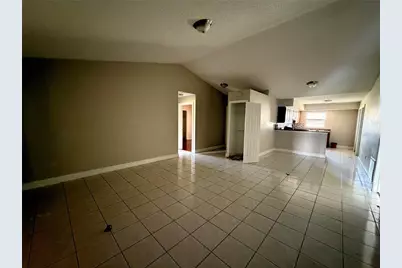 111 Nicholas Court, Kissimmee, FL 34758 - Photo 6
