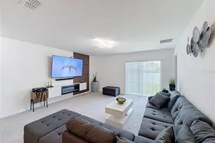 339 Towns Cir, Haines City, FL 33844 - Photo 4