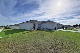 339 Towns Cir, Haines City, FL 33844 - Photo 8