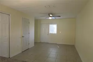 261 Autumn Ln, Kissimmee, FL 34743 - Photo 6