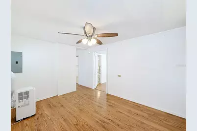 800 32nd Avenue S #727, Saint Petersburg, FL 33705 - Photo 18