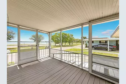 800 32nd Avenue S #727, Saint Petersburg, FL 33705 - Photo 22