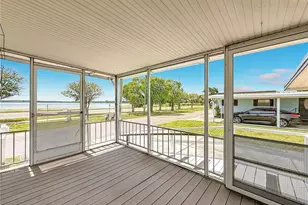 800 32nd Ave S, Saint Petersburg, FL 33705 - Photo 22