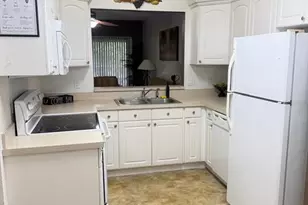 8842 Coral Palms Ct, Kissimmee, FL 34747 - Photo 4