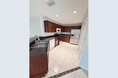 3913 Pemberly, Saint Cloud, FL 34769 - Photo 10