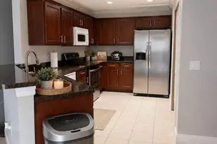 3913 Pemberly, Saint Cloud, FL 34769 - Photo 8