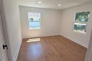211 Bayshore Dr, Orlando, FL 32805 - Photo 22