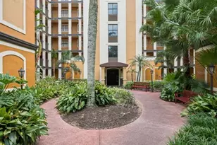 12538 Floridays Resort Dr, Orlando, FL 32821 - Photo 2