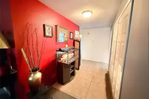 7137 Marvista Ct, Orlando, FL 32835 - Photo 4