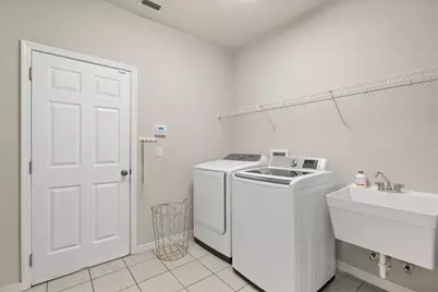 1679 Grandiflora Avenue, Clermont, FL 34711 - Photo 32