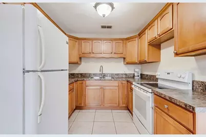 2370 Valley Avenue, Kissimmee, FL 34744 - Photo 8