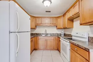 2370 Valley Ave, Kissimmee, FL 34744 - Photo 8