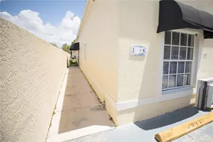 1055 Universal Rest Pl, Kissimmee, FL 34744 - Photo 1