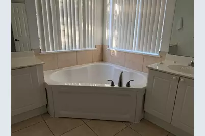 2714 Club Cortile Circle, Kissimmee, FL 34746 - Photo 18