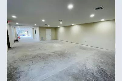 617 N John Young Parkway, Kissimmee, FL 34741 - Photo 2