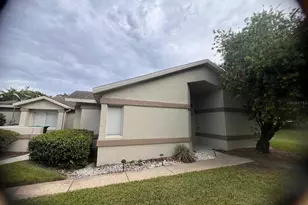 535 Azinger Cir, Orlando, FL 32824 - Photo 4