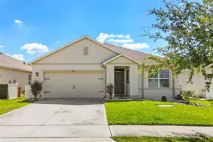 2443 White Lilly Dr, Kissimmee, FL 34747 - Photo 2