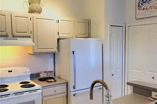 2718 Maitland Crossing Way, Orlando, FL 32810 - Photo 14