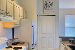 2718 Maitland Crossing Way, Orlando, FL 32810 - Photo 10