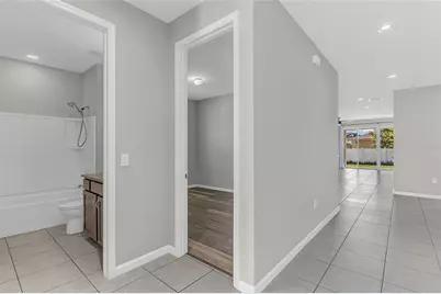 558 Meadow Pointe Drive, Haines City, FL 33844 - Photo 4