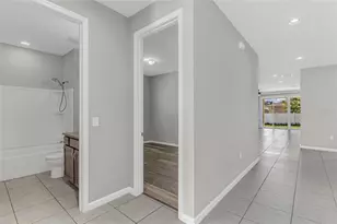 558 Meadow Pointe Dr, Haines City, FL 33844 - Photo 4