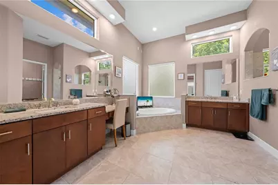 2557 Heritage Green Avenue, Davenport, FL 33837 - Photo 28