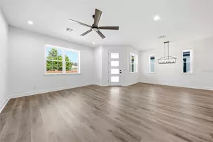 1018 Farmstead St, Eustis, FL 32736 - Photo 6