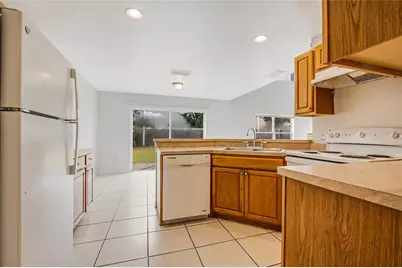 2405 Cedarfield Lane, Kissimmee, FL 34744 - Photo 12