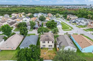 2405 Cedarfield Ln, Kissimmee, FL 34744 - Photo 30