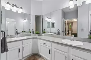 2446 Temple Grove Ln, Kissimmee, FL 34741 - Photo 20