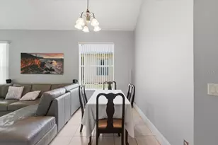 2446 Temple Grove Ln, Kissimmee, FL 34741 - Photo 10