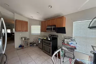 674 Vineyard Way, Poinciana, FL 34759 - Photo 16