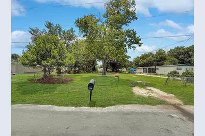 2824 Bay Avenue, Kissimmee, FL 34744 - Photo 4
