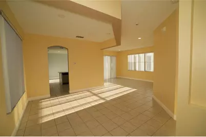 2560 Sage Drive W, Kissimmee, FL 34758 - Photo 4