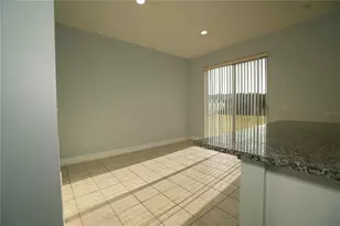 2560 Sage Dr W, Kissimmee, FL 34758 - Photo 10