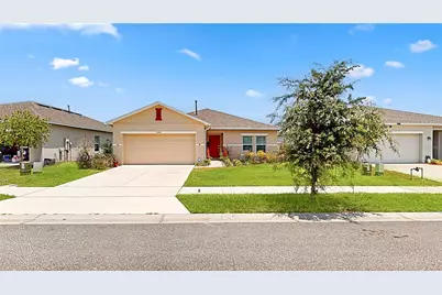 33941 Sky Blossom Circle, Leesburg, FL 34788 - Photo 2