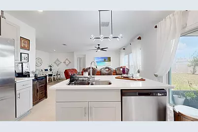 33941 Sky Blossom Circle, Leesburg, FL 34788 - Photo 20