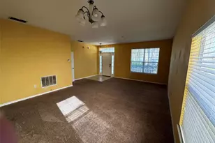 1111 Hacienda Cir, Kissimmee, FL 34741 - Photo 4