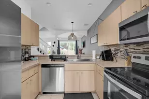 4723 Hemingway House St, Kissimmee, FL 34746 - Photo 4