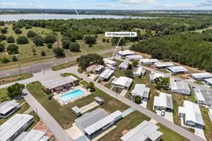 111 Cherrywood Dr, Lake Wales, FL 33898 - Photo 10