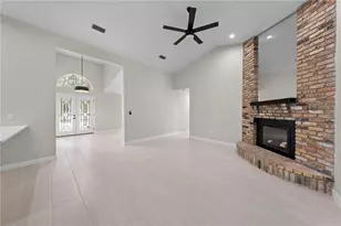 2082 Camelot Blvd, Saint Cloud, FL 34772 - Photo 10