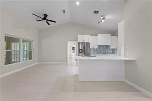 2082 Camelot Blvd, Saint Cloud, FL 34772 - Photo 14