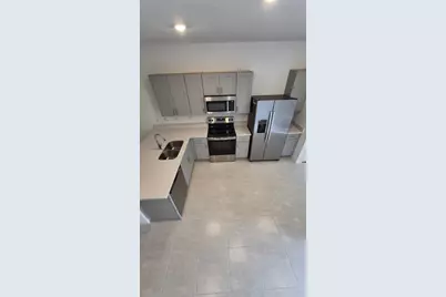 2860 Skyline Loop, Kissimmee, FL 34758 - Photo 2