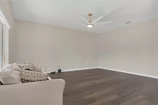 545 Fairhaven Dr, Davenport, FL 33837 - Photo 4